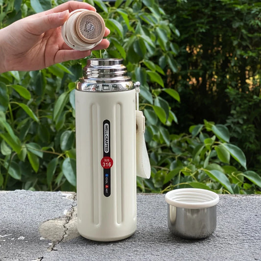 316 Stainless Steel Insulated Water Bottle – Double-Wall Vacuum Flask with Leak-Proof Flip-Top Lid & Strap